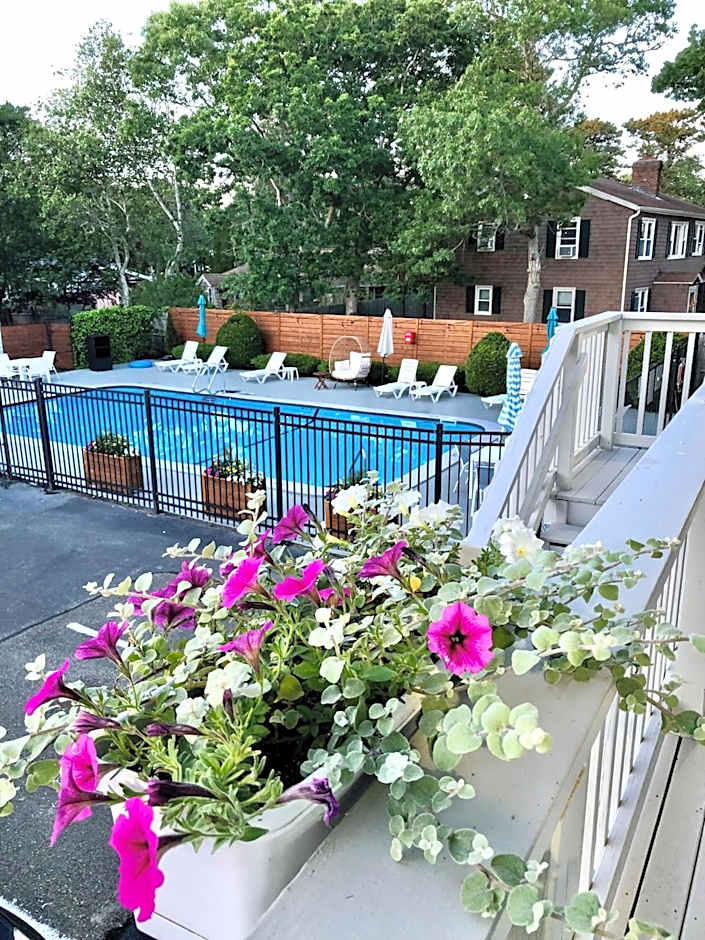 Ocean Breeze Motel