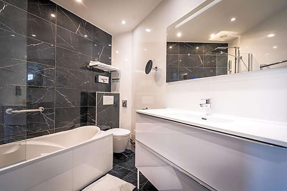 Hotel Montparnasse Saint Germain