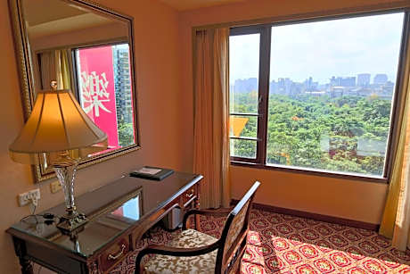 Deluxe Double Room with Park View