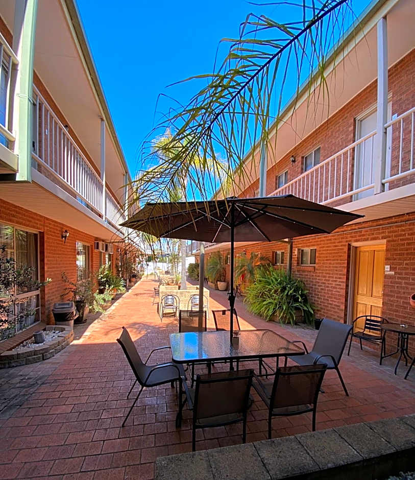 Central Yarrawonga Motor Inn