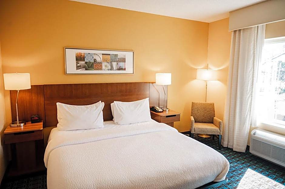 Fairfield Inn & Suites by Marriott Russellville