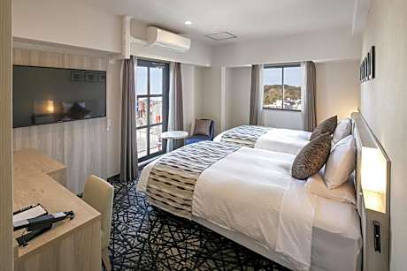 Eco Plan, Superior Twin Room, Non-Smoking, Housekeeping is Optional with Additional Cost