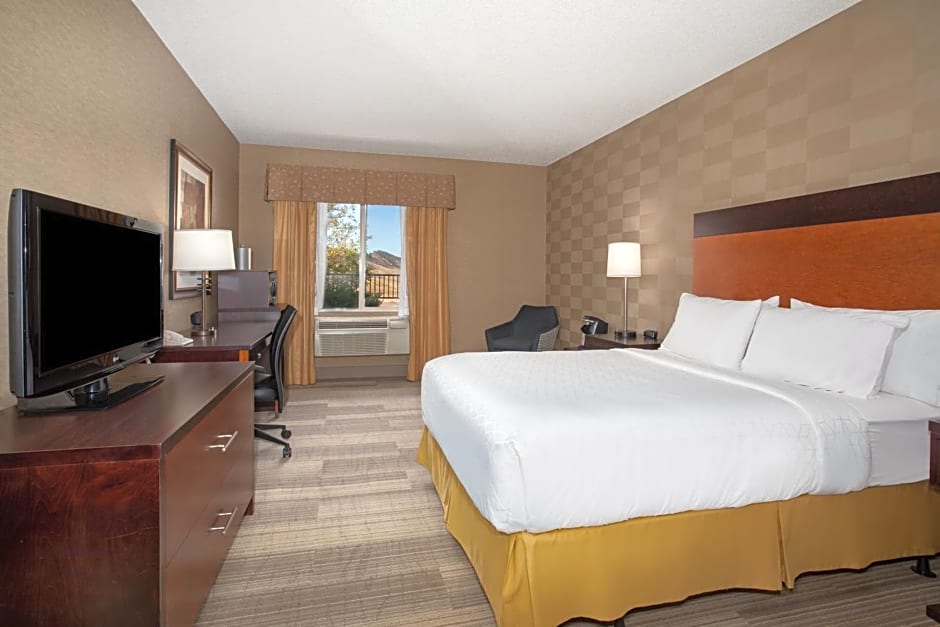 Holiday Inn Express Hotel & Suites Littleton