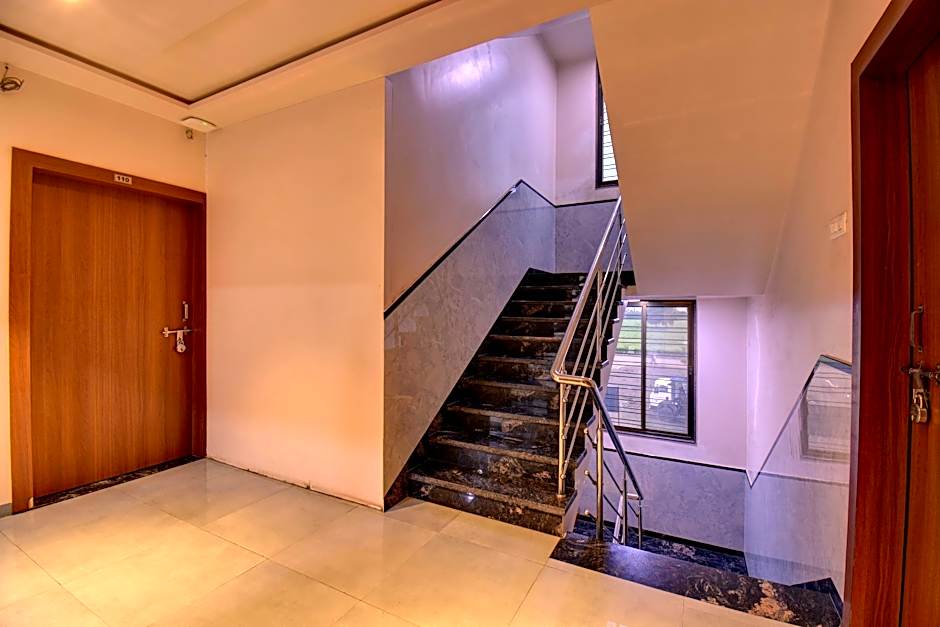 HOTEL D GRAND