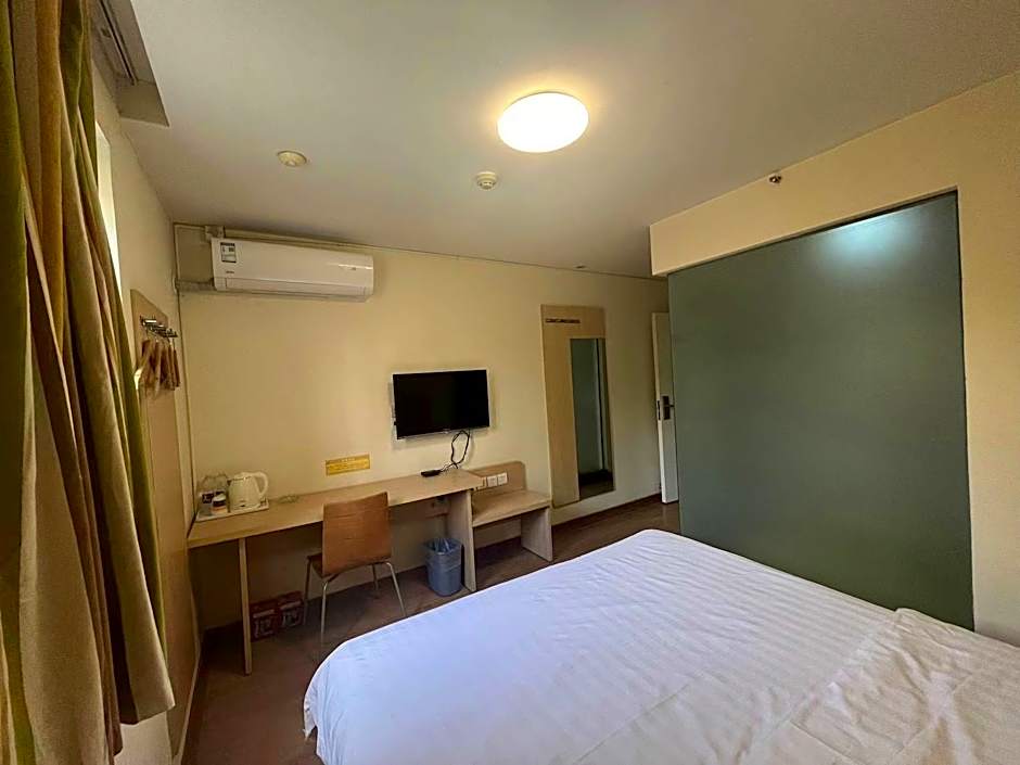 7 Days Inn Kunming Juhua Overpass Dongjiao Road Metro Station