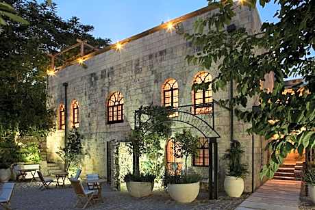 Alegra Boutique Hotel