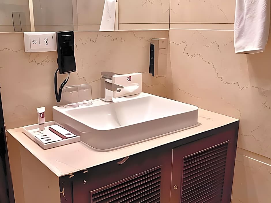 Clarks INN Suite Gwalior