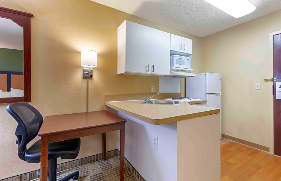 Extended Stay America Suites - Washington, D.C. - Gaithersburg - North