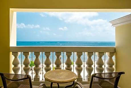 Junior Suite Ocean Front