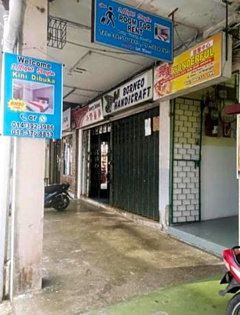 SPOT ON 90808 night Stayin2