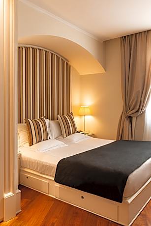 double or twin superior