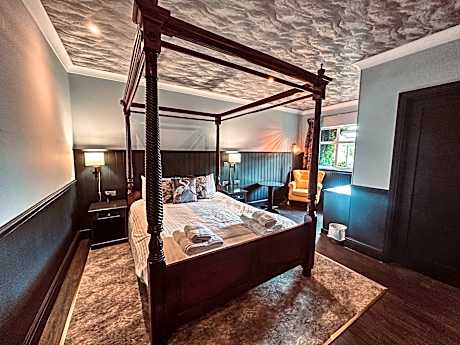 Brackenborough Hotel