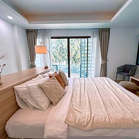 Junior Suite (The Cove)