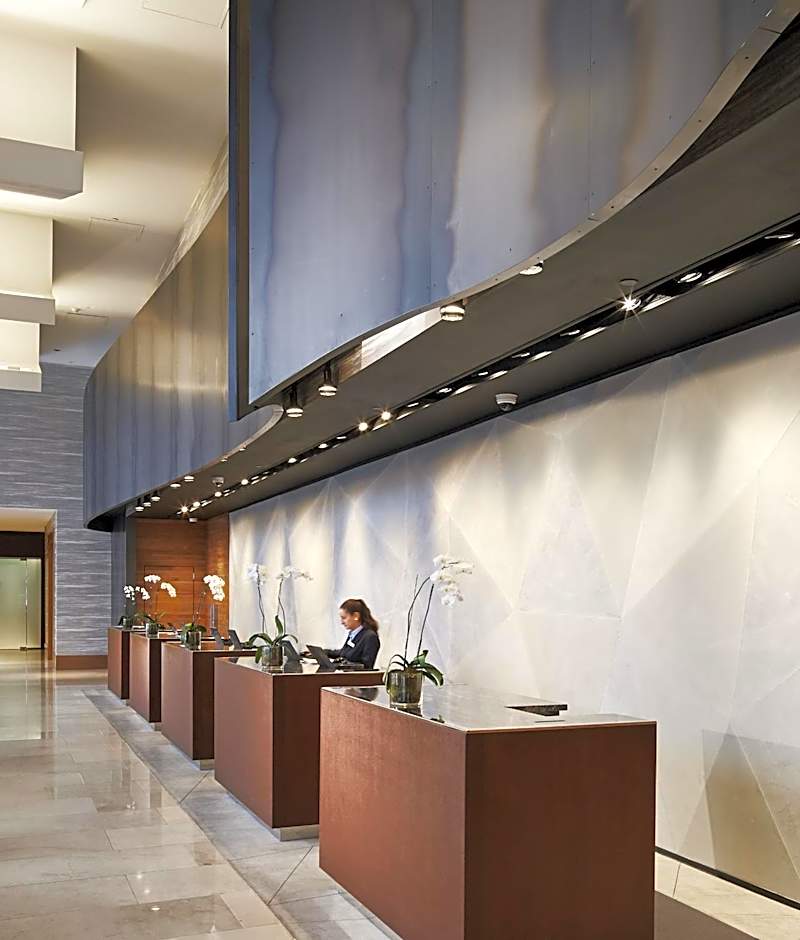 Loews Chicago O'Hare Hotel