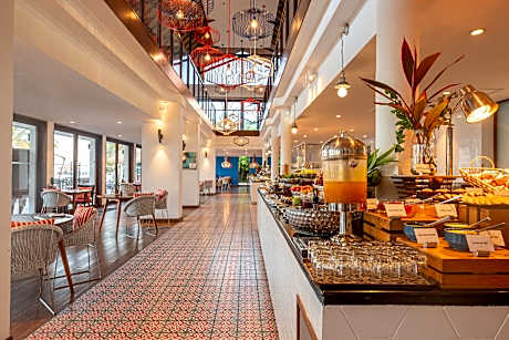 Mercure Maldives Kooddoo Resort-Adults Only