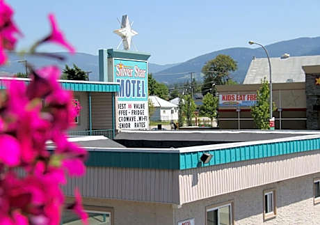 Silver Star Motel