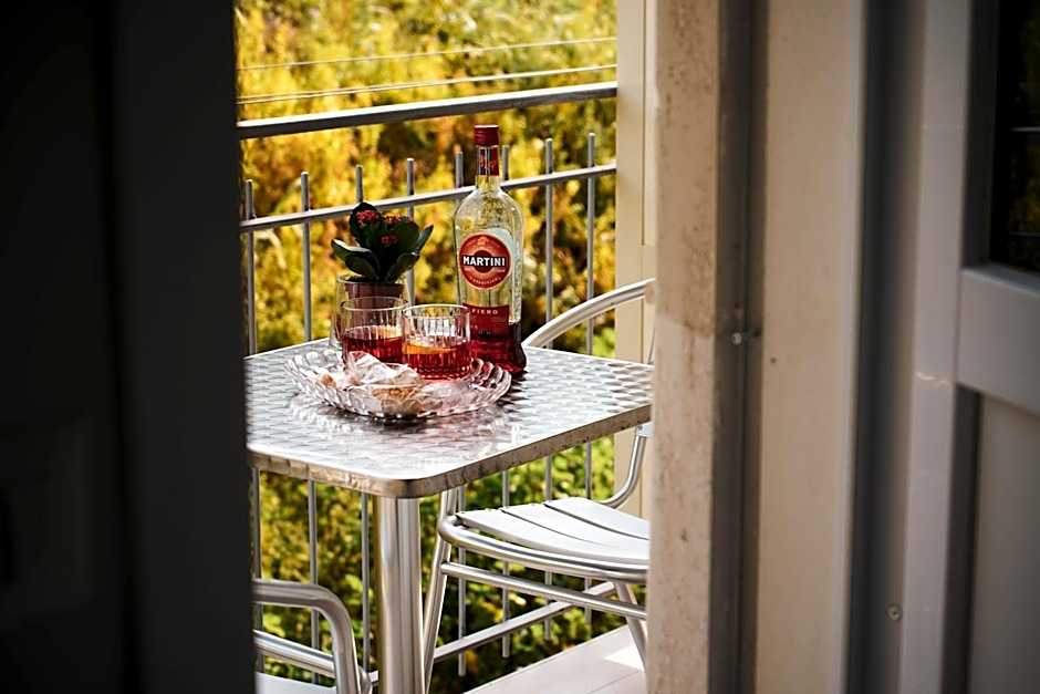 YEASY smart rooms Cefalù