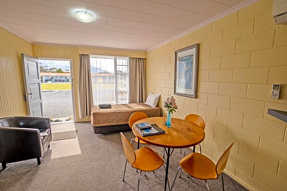 Heritage Court Motor Lodge