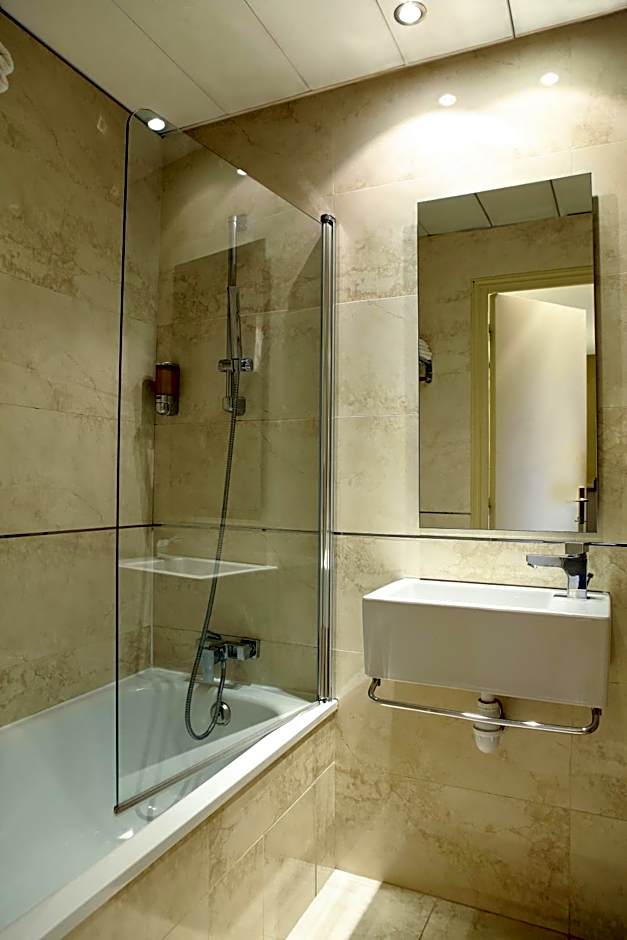 Sure Hotel by Best Western Paris Gare du Nord