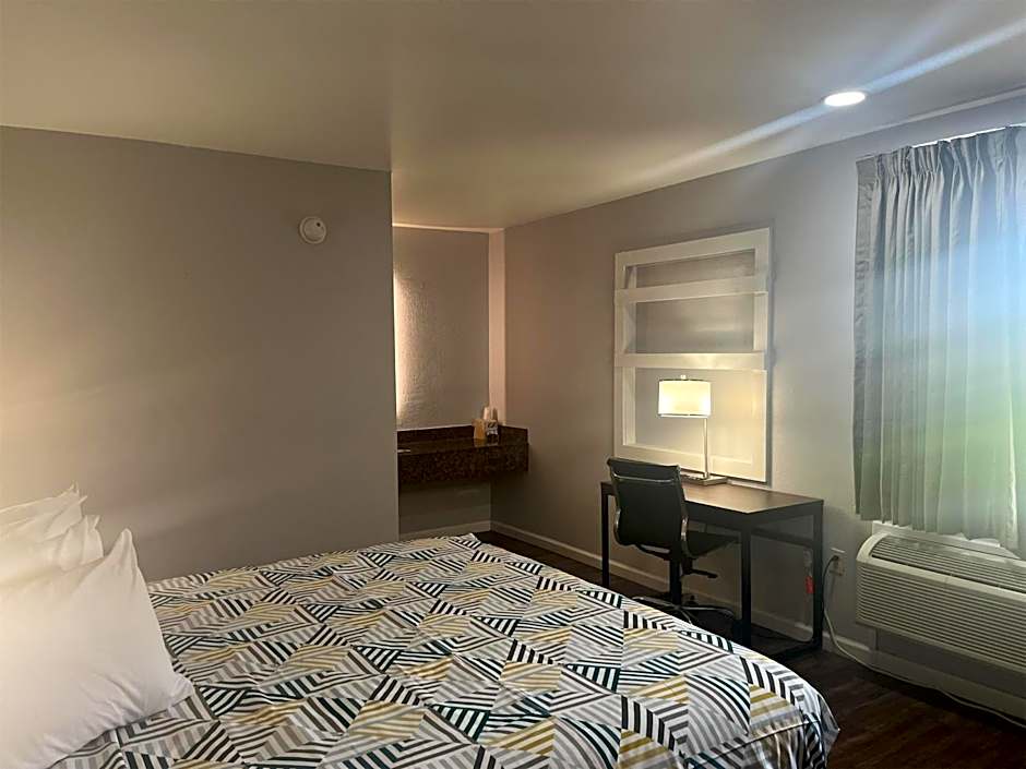 Motel 6 Saint George, SC - I-95