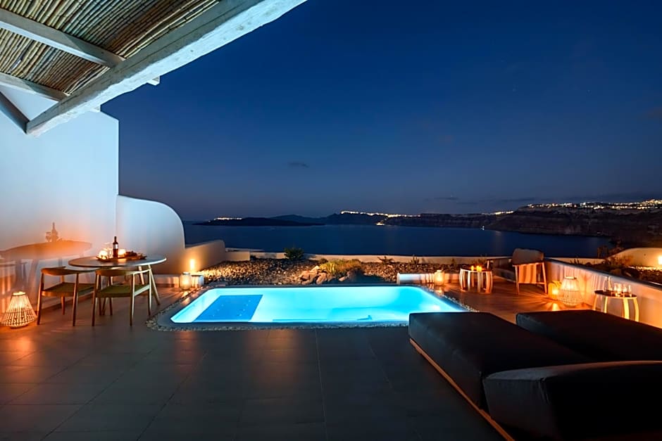 Neptune Luxury Suites