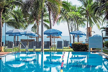 Dolphin Bay Beach Resort