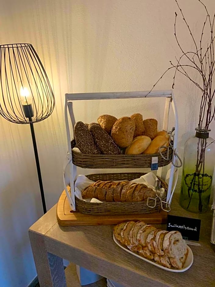 B&B Witvliet, kamers en studio met heerlijk ontbijt !