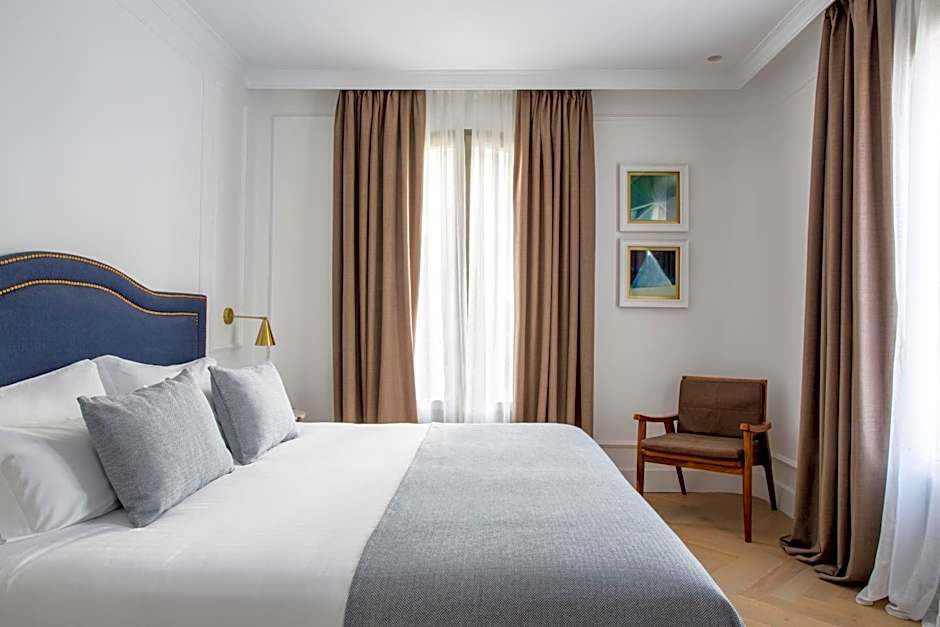 Hotel Midmost by Majestic Hotel Group