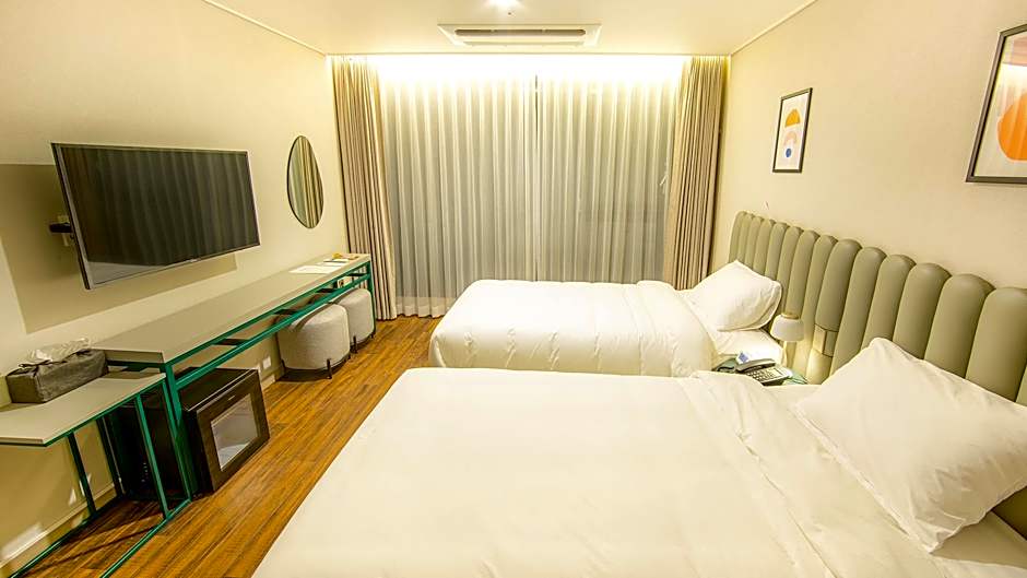 Hotel Seogwipean