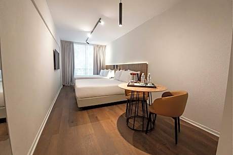 Guest room, 2 Double, City view, Balcony