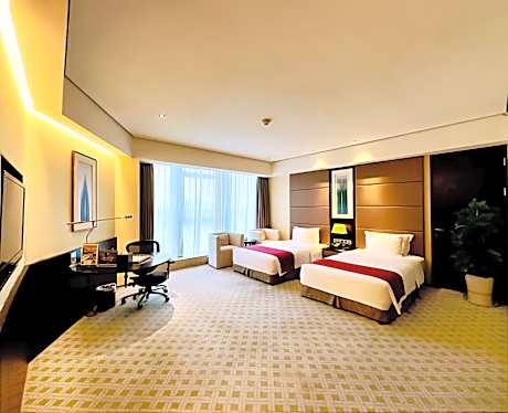 Standard Twin Room with Lounge Access