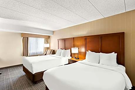 Double Room with Two Double Beds - Non-Smoking