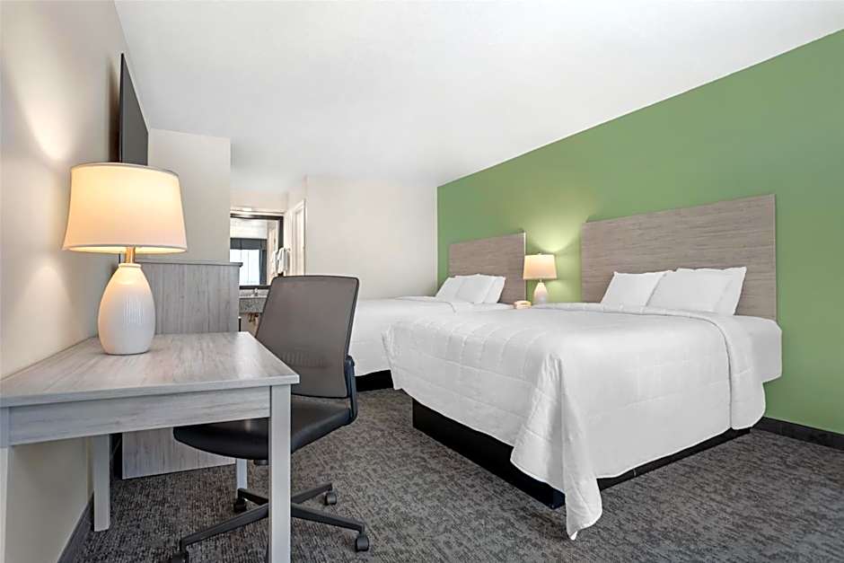 Best Western Navarre Waterfront