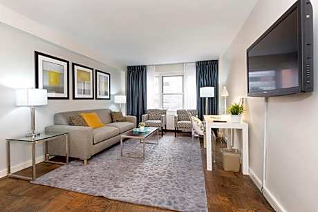 Murray Hill East Suites