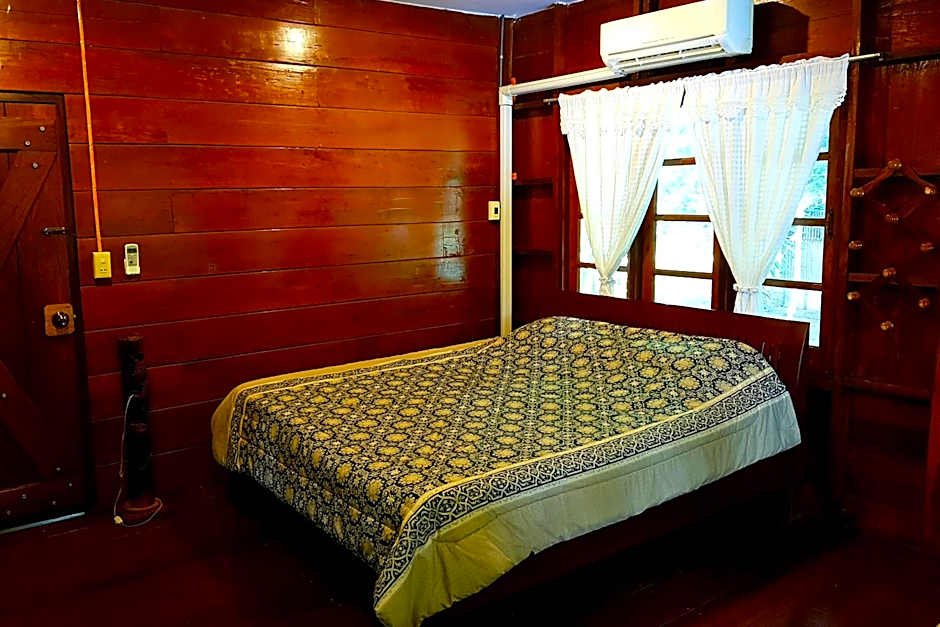 Baanmai Phaipa House