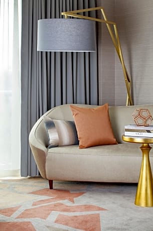 Premier 2 Queen Beds