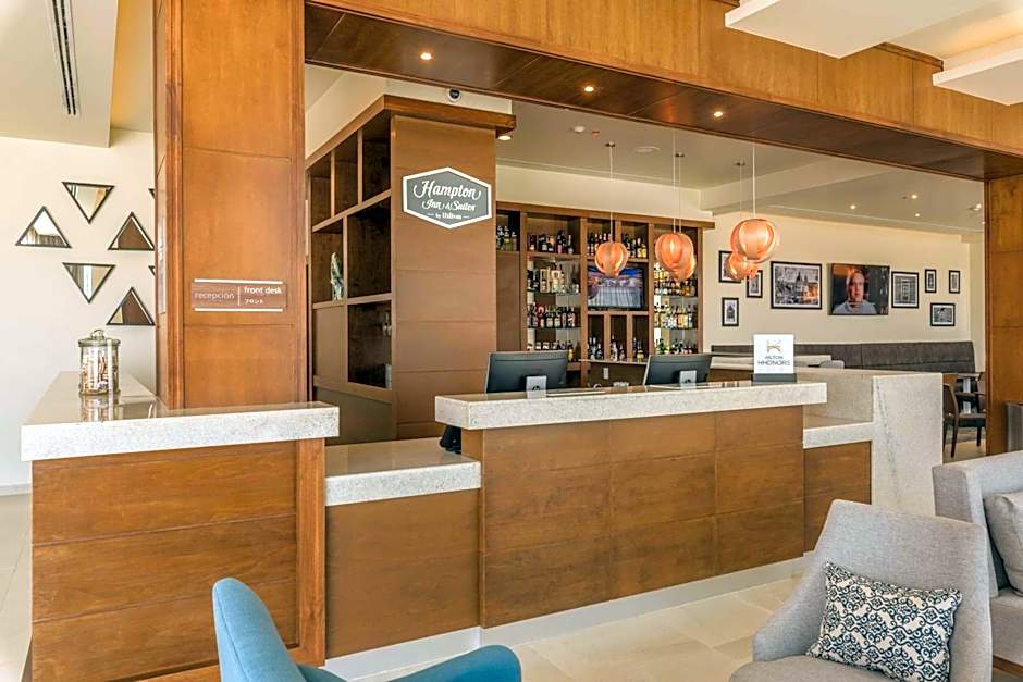 Hampton Inn & Suites by Hilton Salamanca Bajio