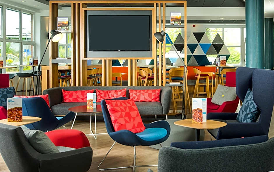 Holiday Inn Express Burton on Trent By IHG