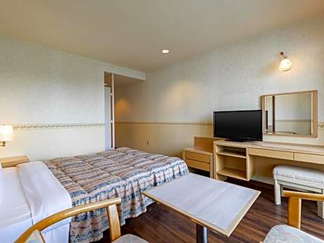 Dog Friendly - Corner Double Room - Non-Smoking