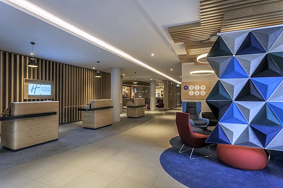 Holiday Inn Express Dublin-Airport By IHG