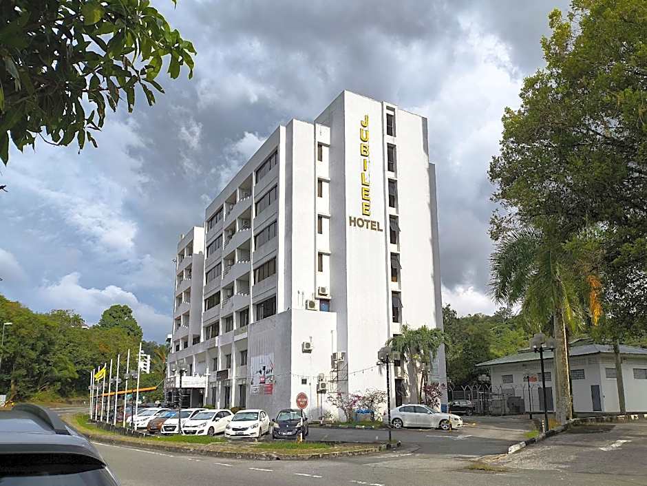 Photo 1 of 50 of Jubilee Hotel