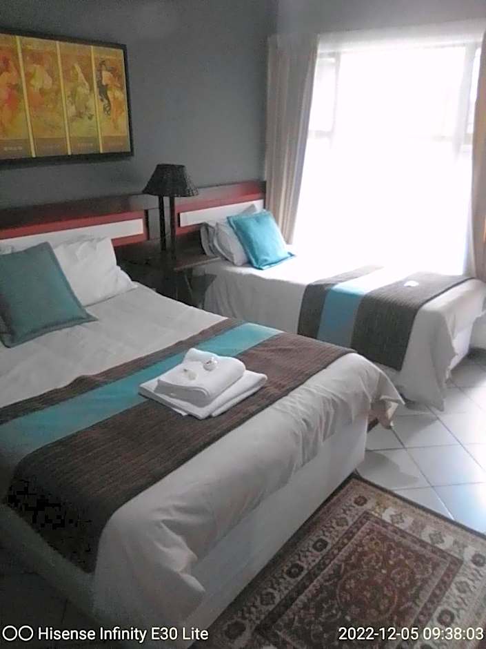 Foto 1 daripada 7 — 1 Double Bed or 2 Beds