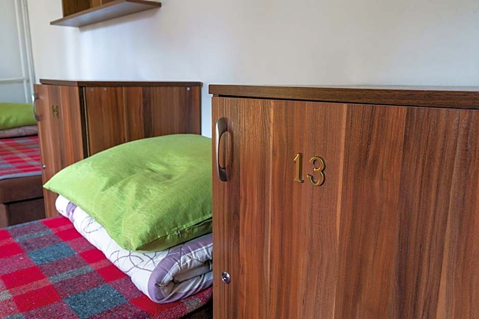 Międzynarodowe Schronisko Młodzieżowe PTSM Szarotka