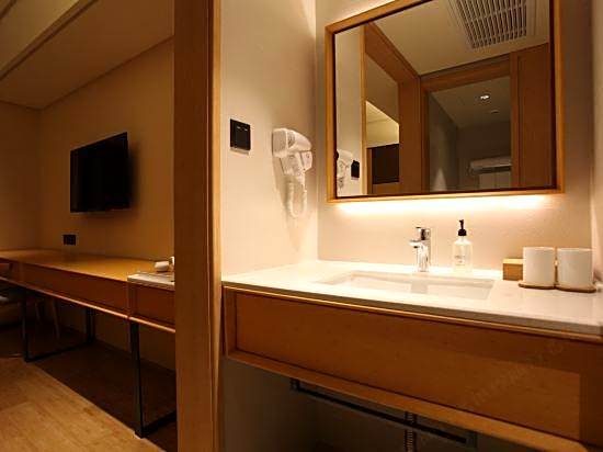 Ji Hotel Shanghai Kangqiao Xiuyan Road