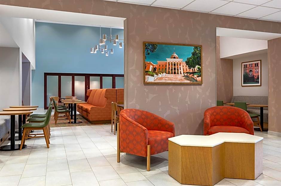 Hampton Inn & Suites Prattville