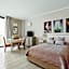 Adriano Residence