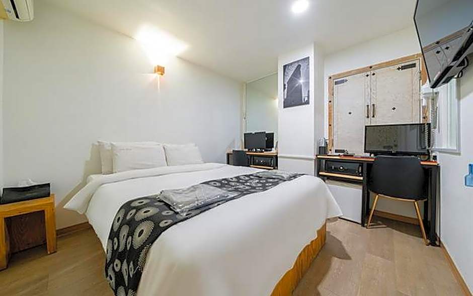 Goyang Hwajeong VOLE Hotel