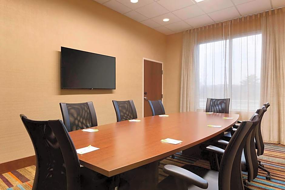 Fairfield Inn & Suites by Marriott Pittsburgh Airport/Robinson Township