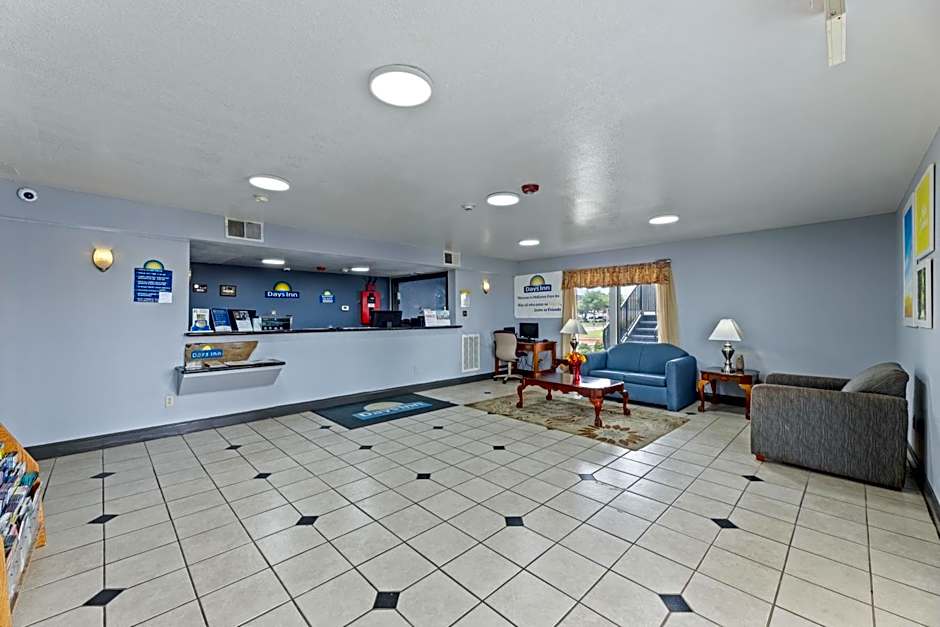 Days Inn by Wyndham McKinney