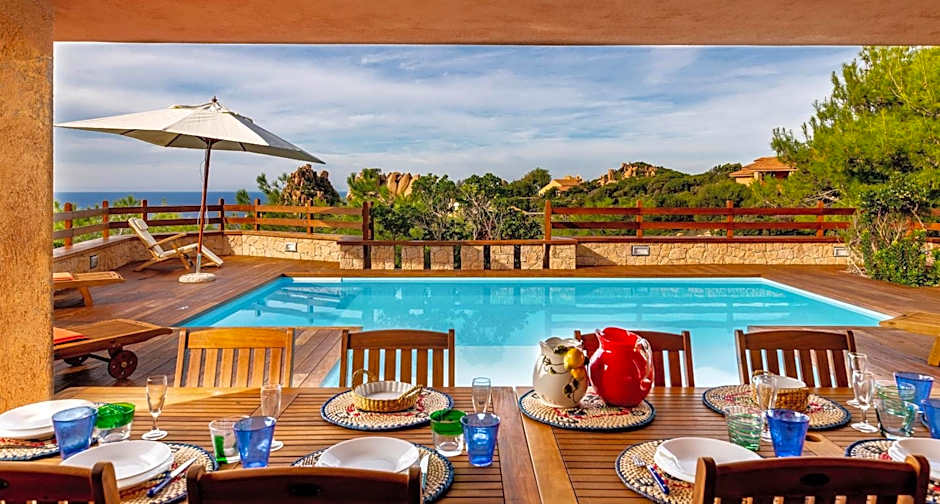 Costa Paradiso Resort